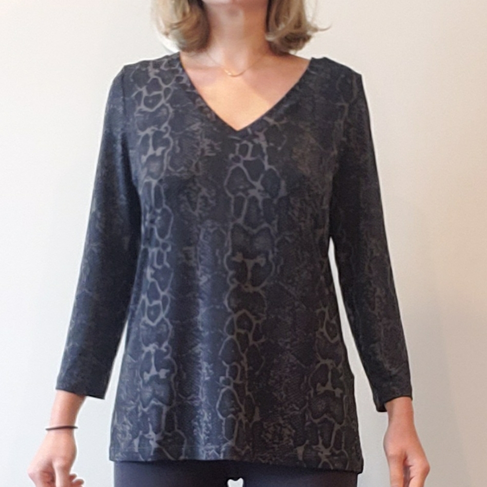 Anatomie M 3/4 sleeve blouse. Made in italy